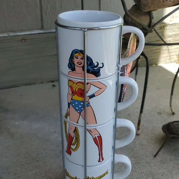 Marvel Wonder Woman Staking Mugs Set Of 4 New W Tag - Picture 2 of 8